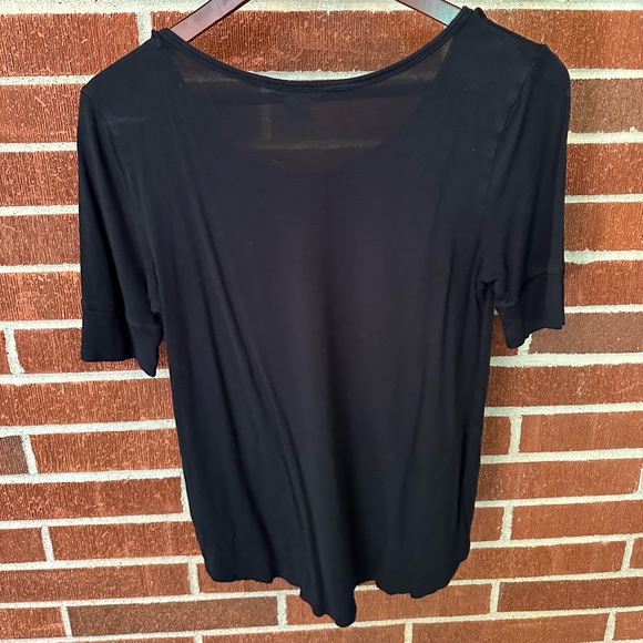 H&M Basic Top - Picture 2 of 3